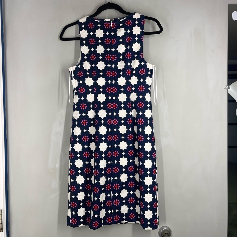 TRINA TURK Jungle Island V-Neck Shift
Dress Women Size 0, Sleeveless, - Picture 7 of 12